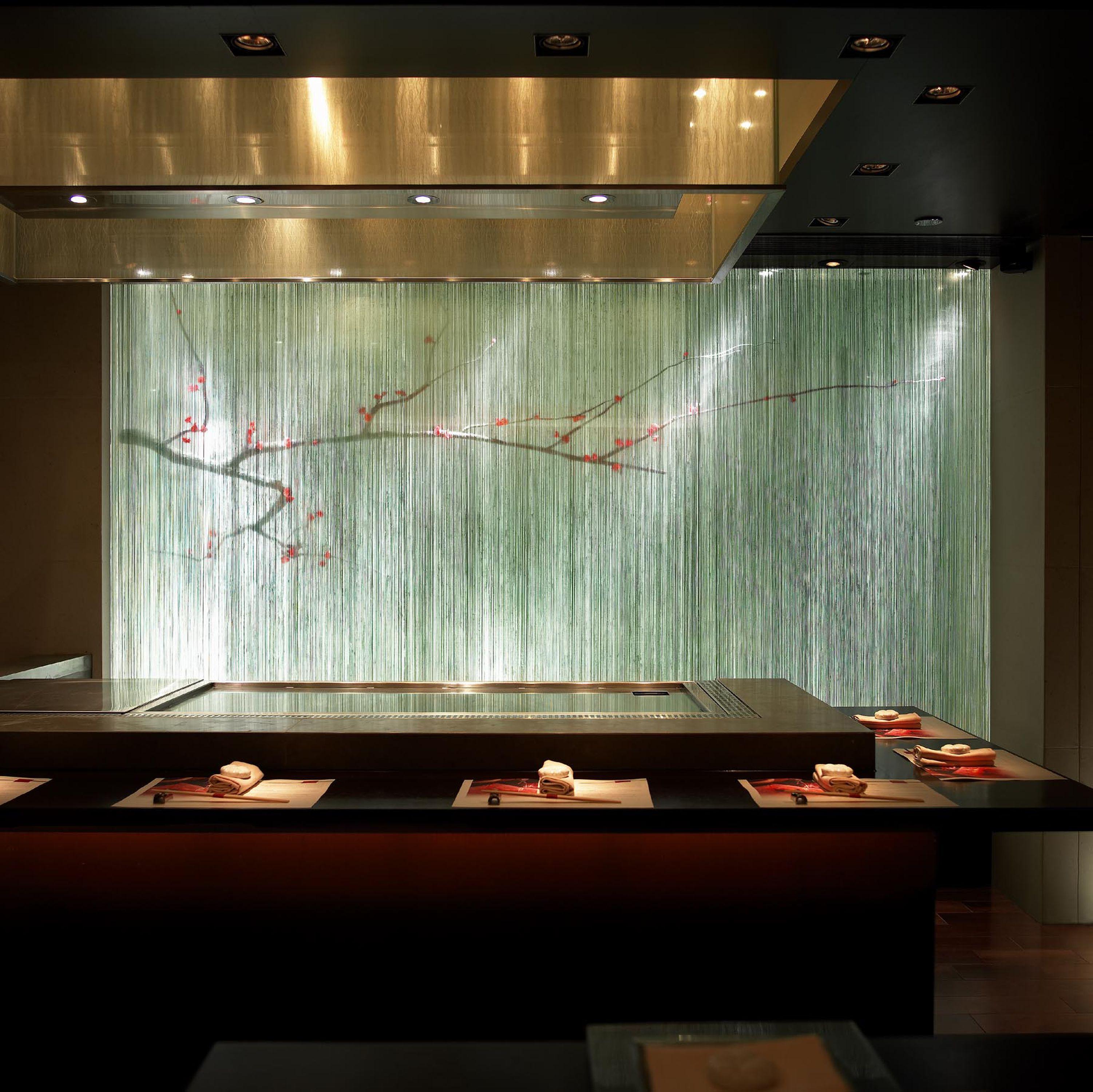 The Royal Garden Hotel Hongkong Étterem fotó The interior of the restaurant