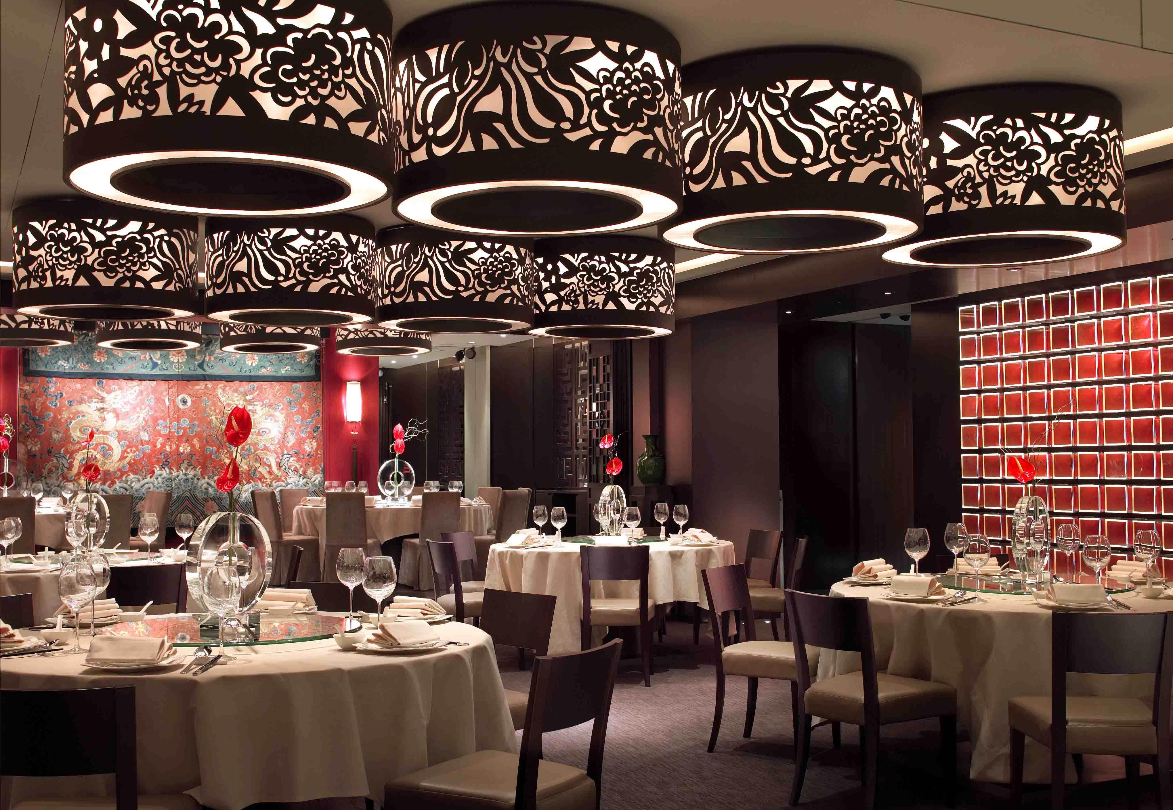 The Royal Garden Hotel Hongkong Étterem fotó Interior of the restaurant