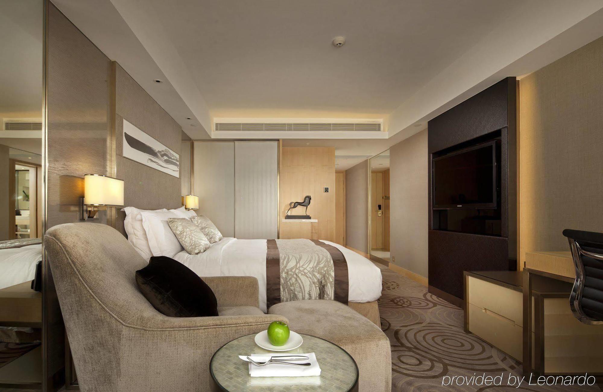 The Royal Garden Hotel Hongkong Szoba fotó Deluxe Room